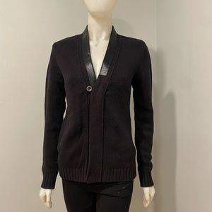 Cardigan Maglia Sisley Donna – 72% Viscosa, 28% Poliestere, Chiusura A Bottoni, Lavaggio A Mano